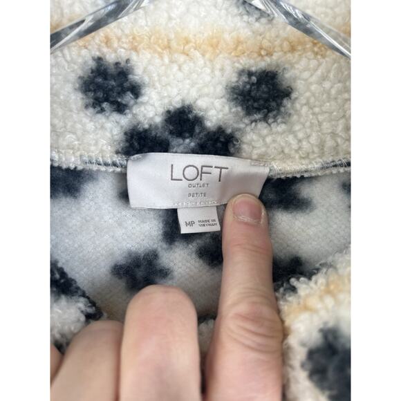 Loft Outlet Jacket Snowflake Print Size Med. Petite Fleece Pullover‎ Sherpa - Picture 6 of 8
